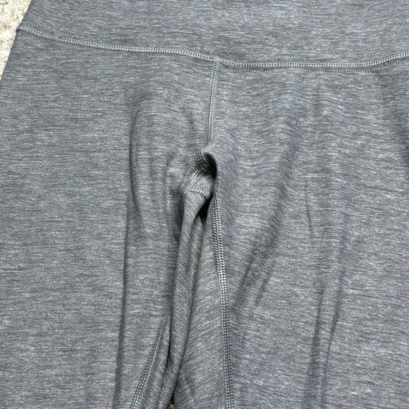 Lululemon High Rise Wunder Under - Picture 7 of 9